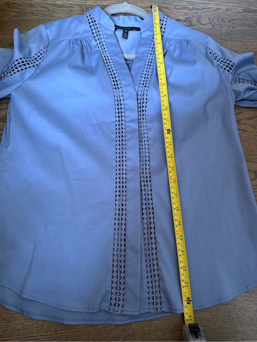 White House Black Market Blue Lace-Trim V-Neck Blouse size XS. Worn twice. - Picture 8 of 8